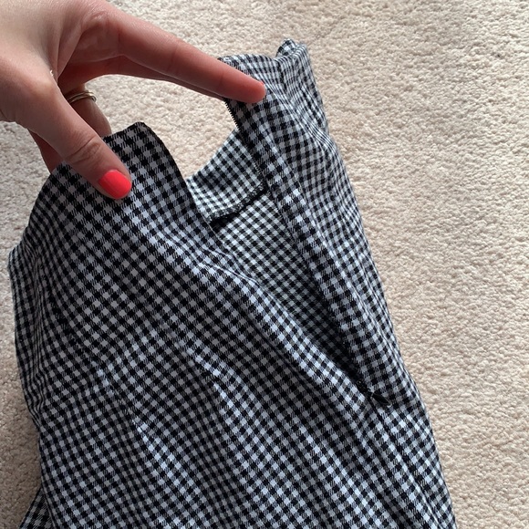 H&M Black + White Gingham Print Mini Skirt - Picture 3 of 6